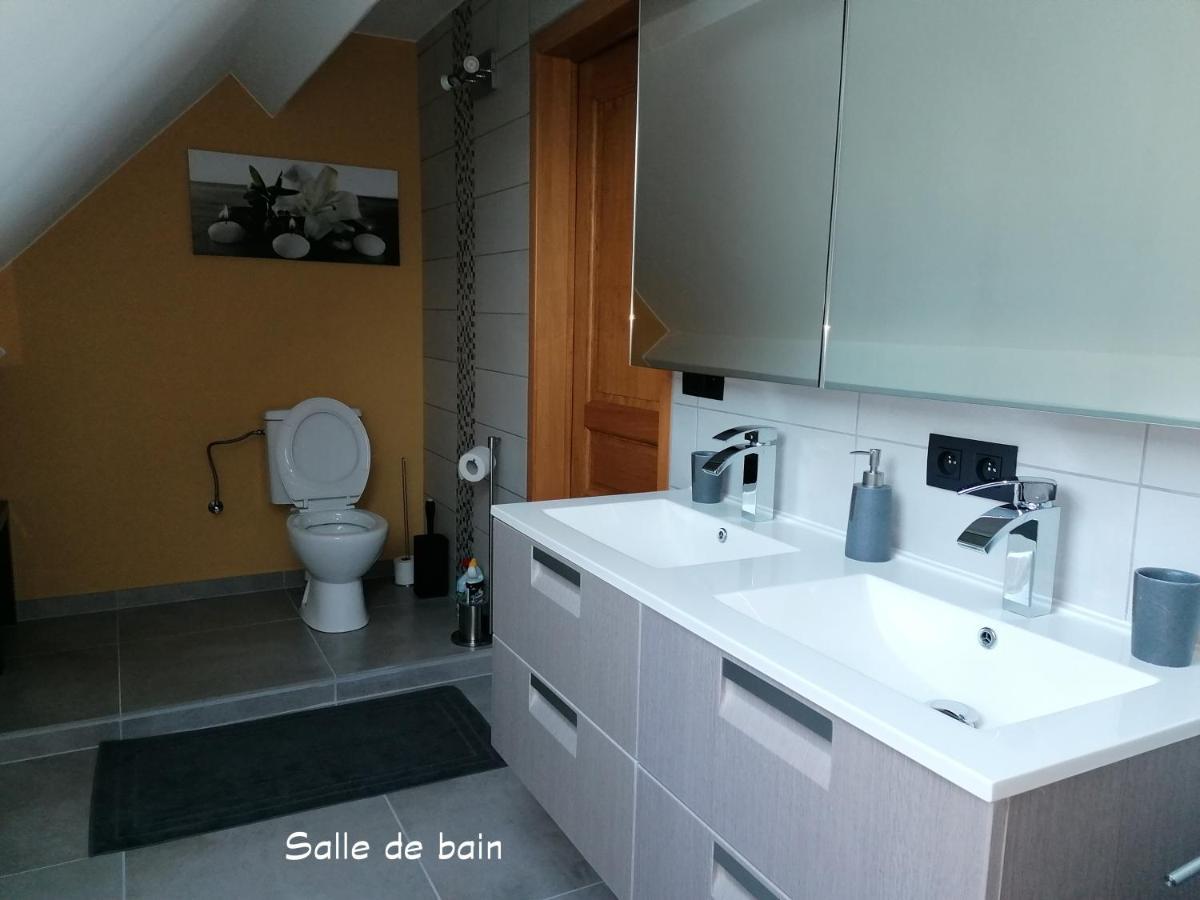 Le Cerisier Bed and Breakfast Bioul Buitenkant foto